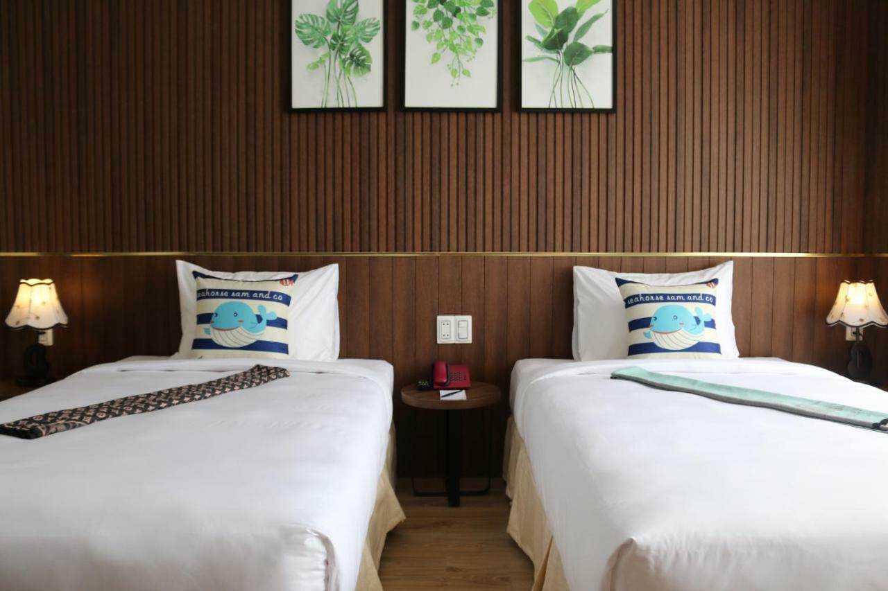 The Fish Village Villa Danang Exterior photo