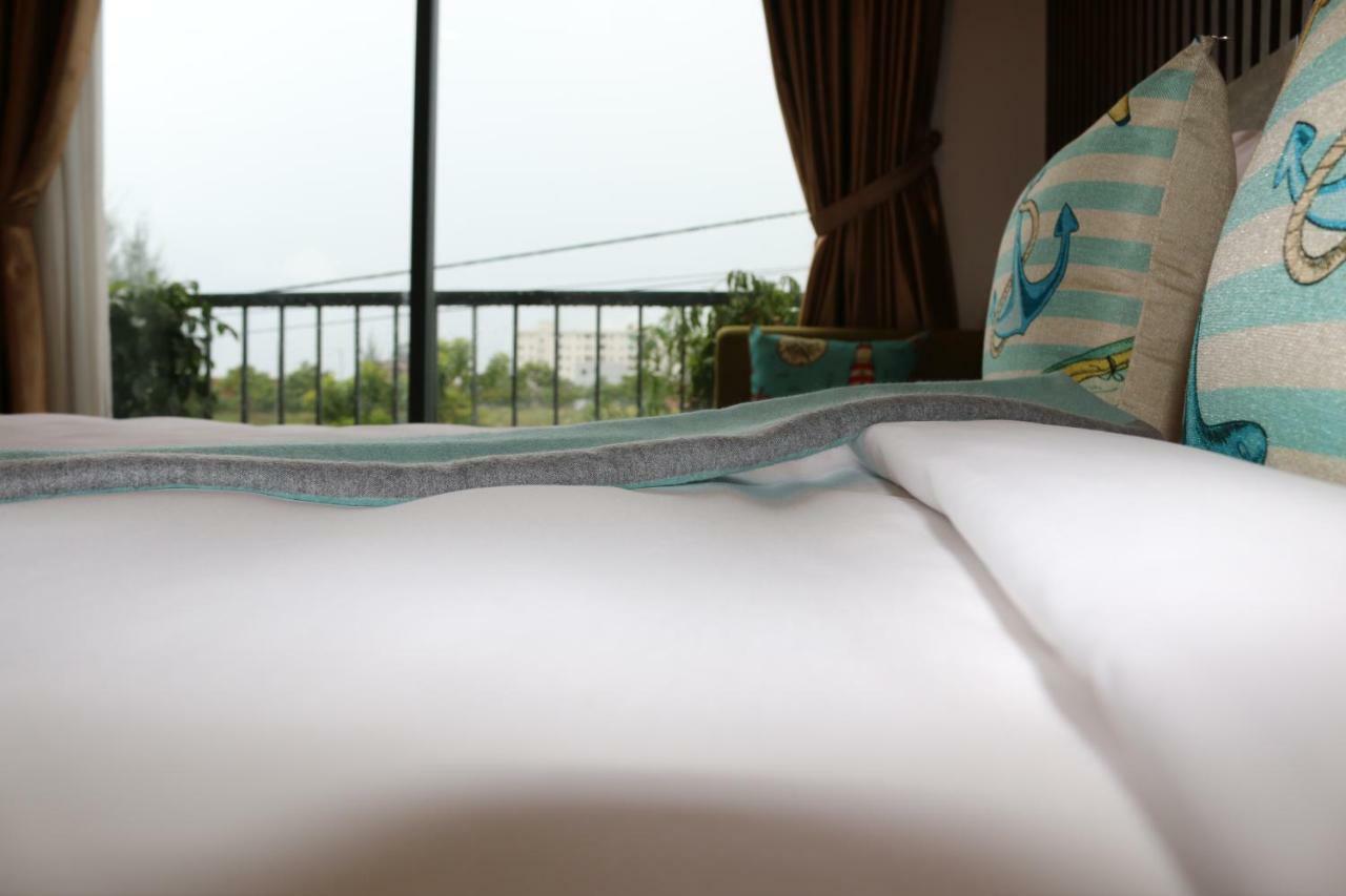 The Fish Village Villa Danang Exterior photo